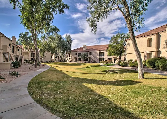Balcony + Perks: Bright Getaway! Scottsdale